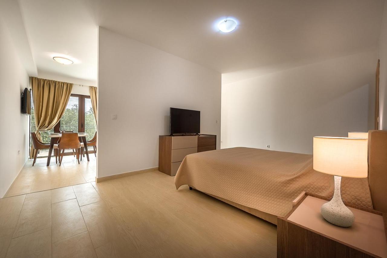 Adria Lux Apartments Sveti Stefan Будва Экстерьер фото