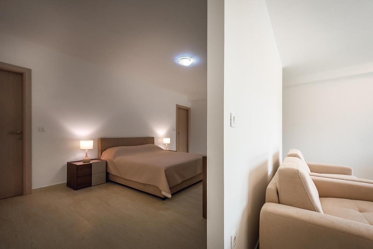 Adria Lux Apartments Sveti Stefan Будва Экстерьер фото